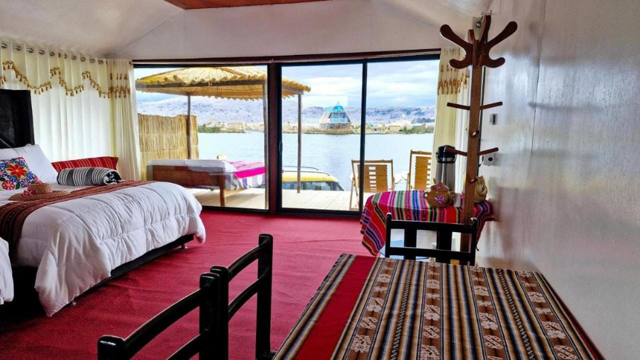 Uros Utasa Lodge Puno Bagian luar foto